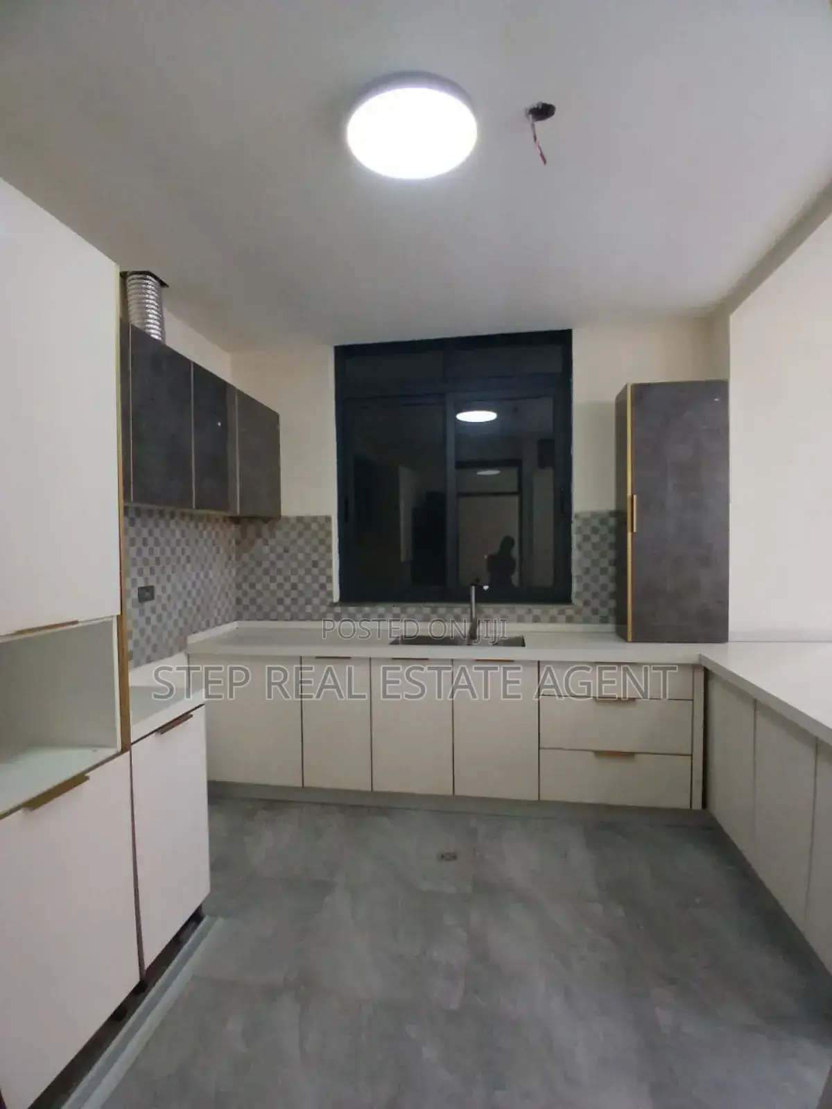 3bdrm Apartment in Bole for rent