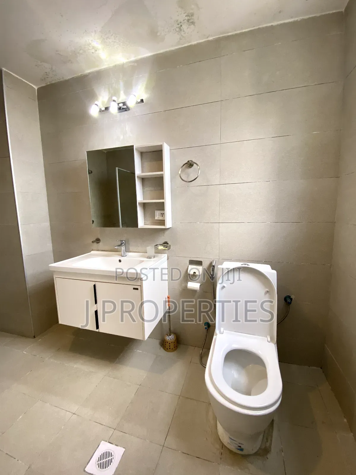 Furnished 2bdrm Apartment in Bole for rent