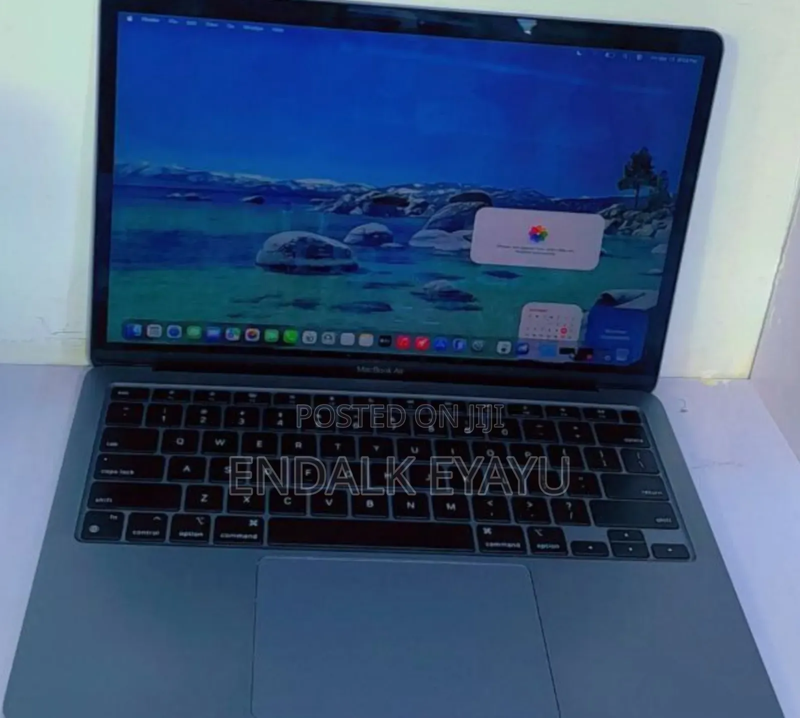 New Laptop Apple MacBook Air 8GB Apple M1 SSD 256GB