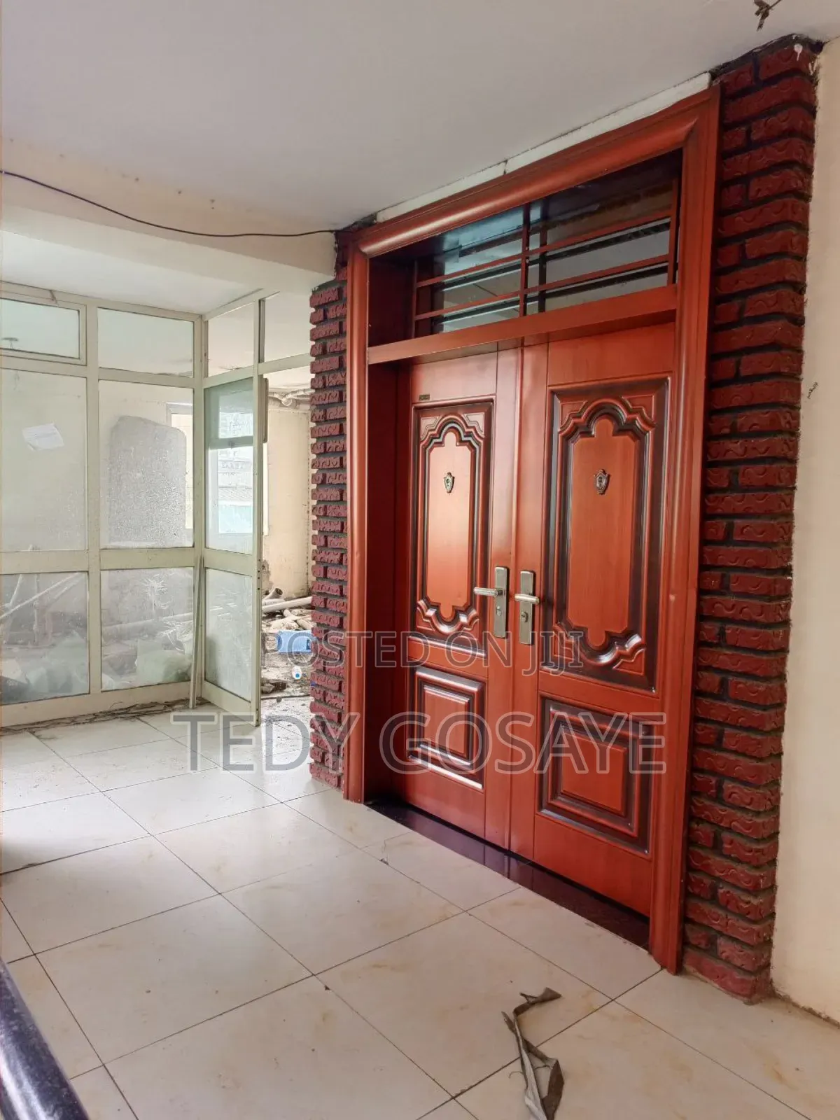 Victor Door Security Life