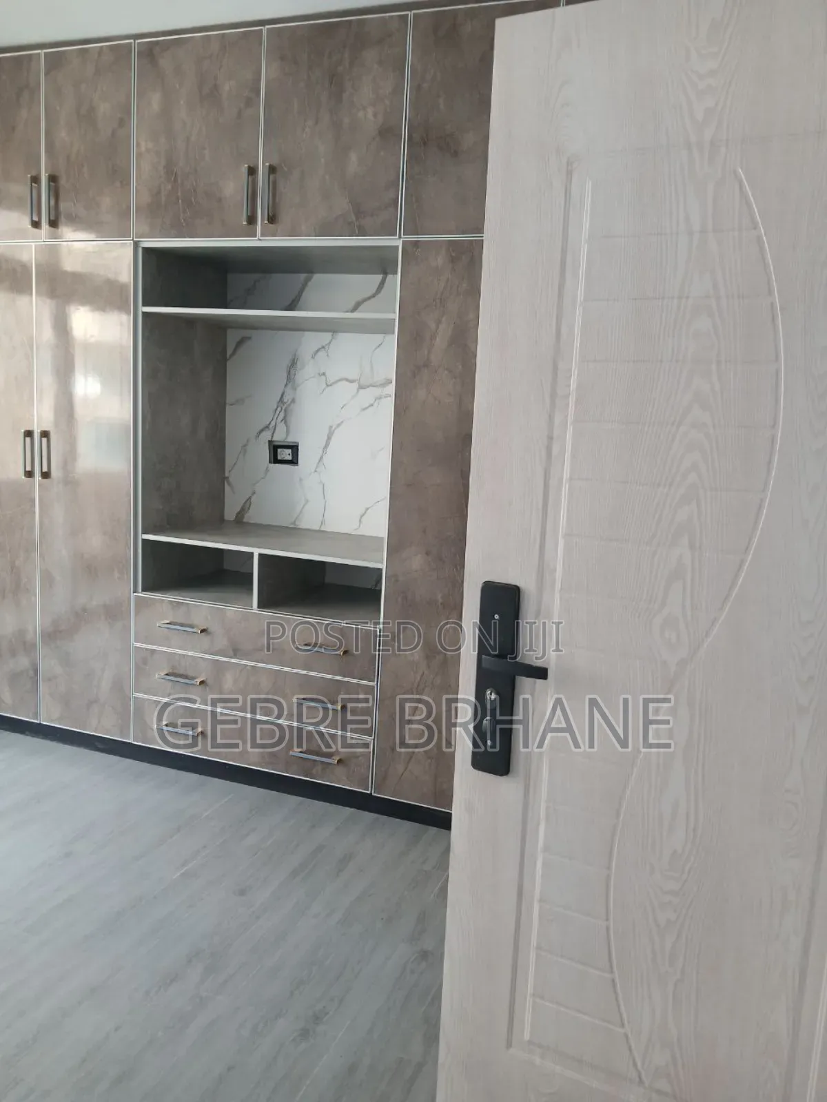 3bdrm Apartment in Apartment, Yeka for rent