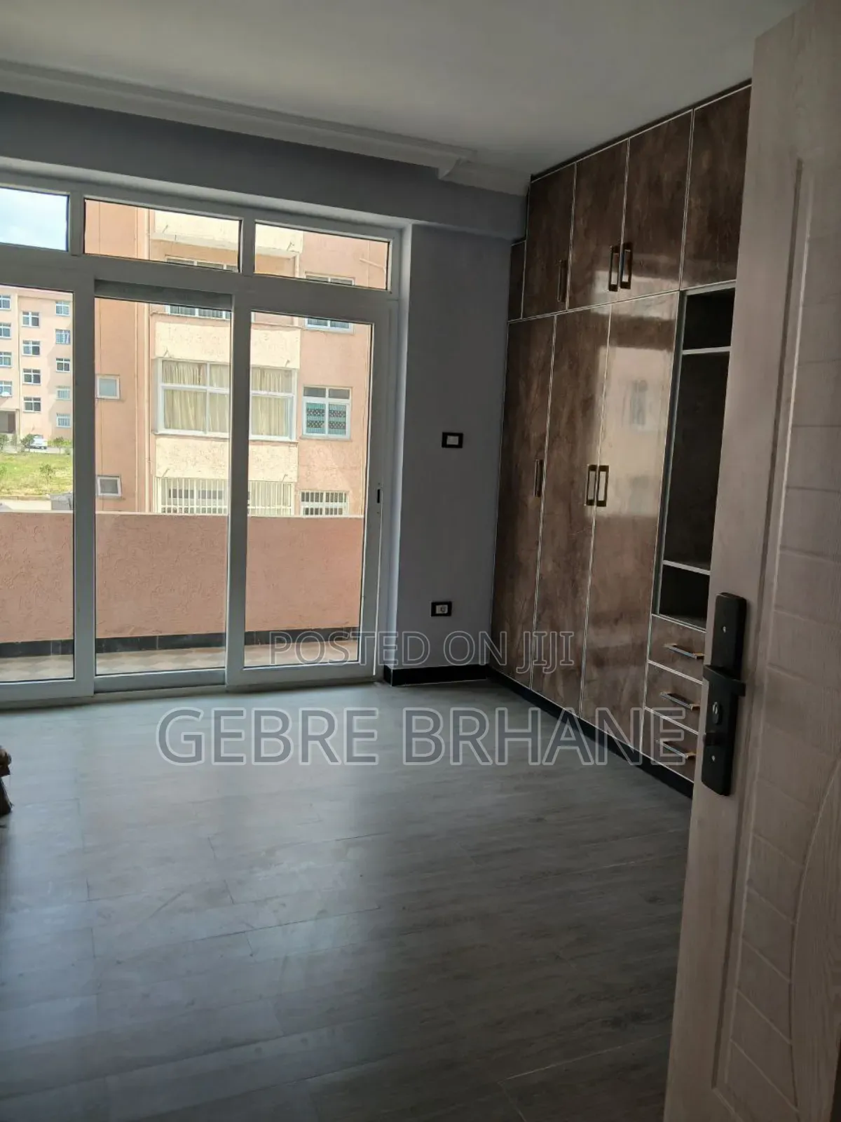 3bdrm Apartment in Apartment, Yeka for rent