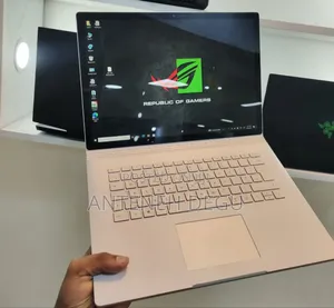 New Laptop Microsoft Surface Book 2 16GB Intel Core I7 SSD 512GB