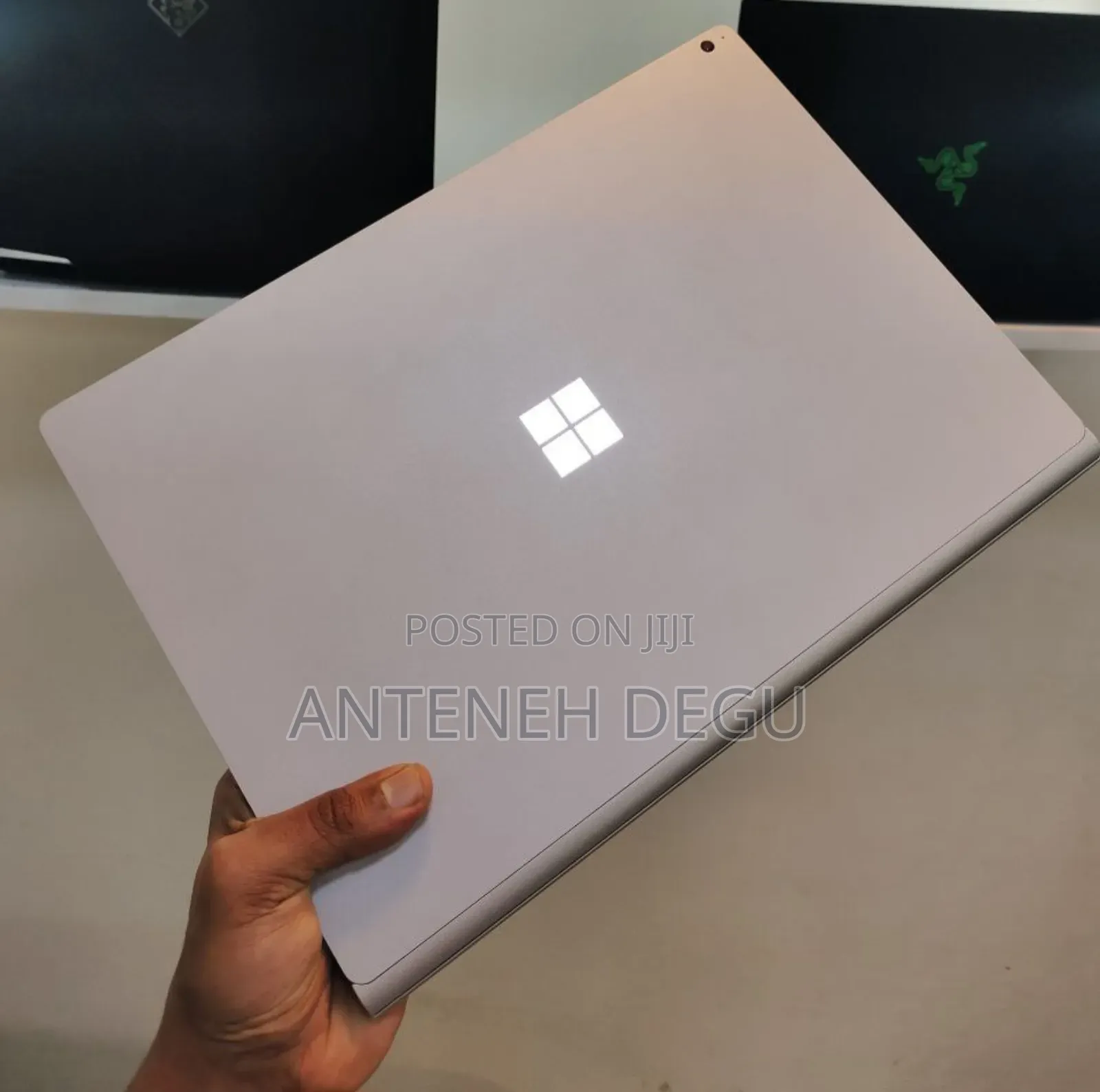 New Laptop Microsoft Surface Book 2 16GB Intel Core I7 SSD 512GB