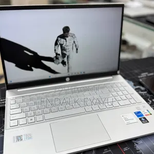 New Laptop HP Pavilion 15 16GB Intel Core I5 SSD 1T