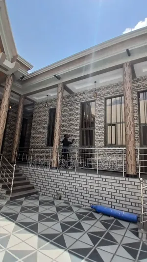 Furnished 4bdrm House in Adama for sale