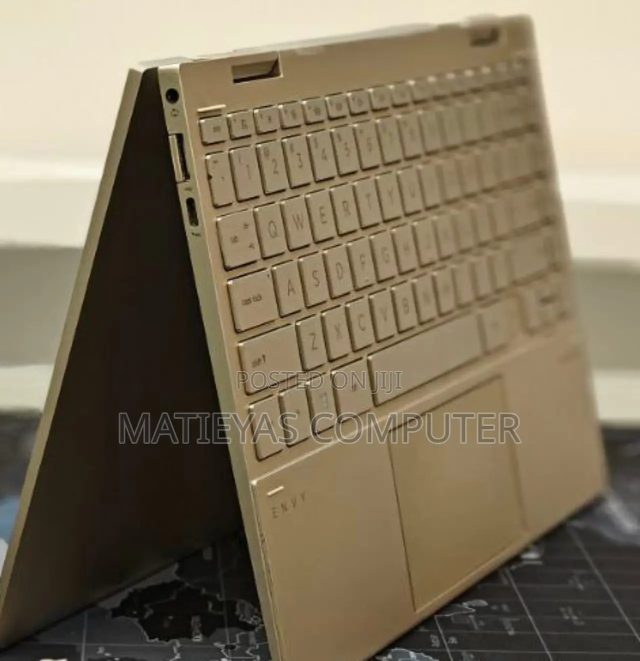 New Laptop HP Envy X360 8GB Intel Core I7 SSD 1T