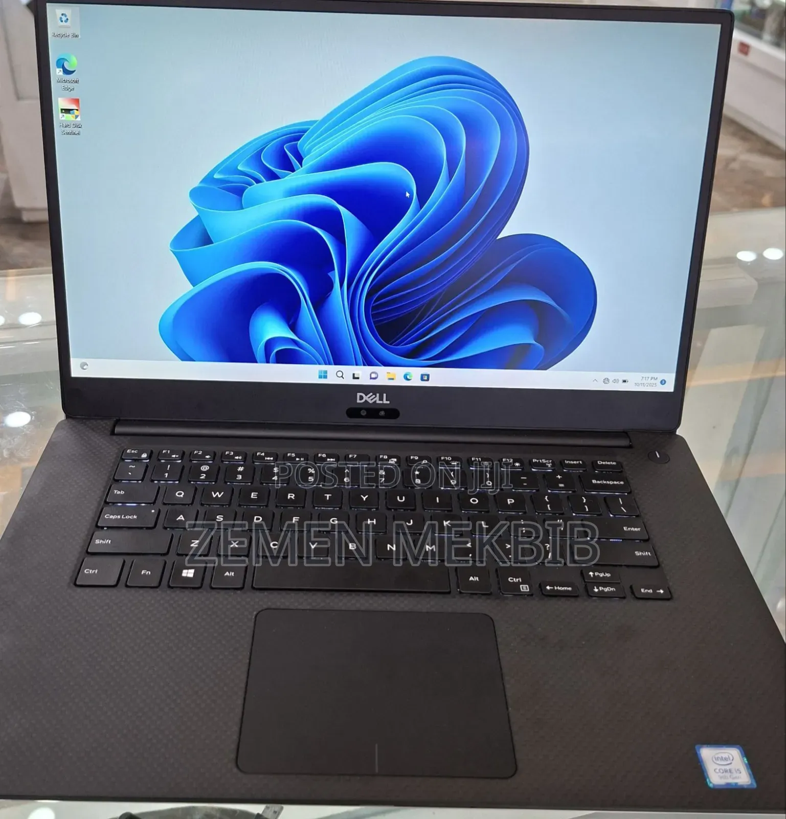 New Laptop Dell Precision 15 3520 16GB Intel Core I5 SSD 256GB