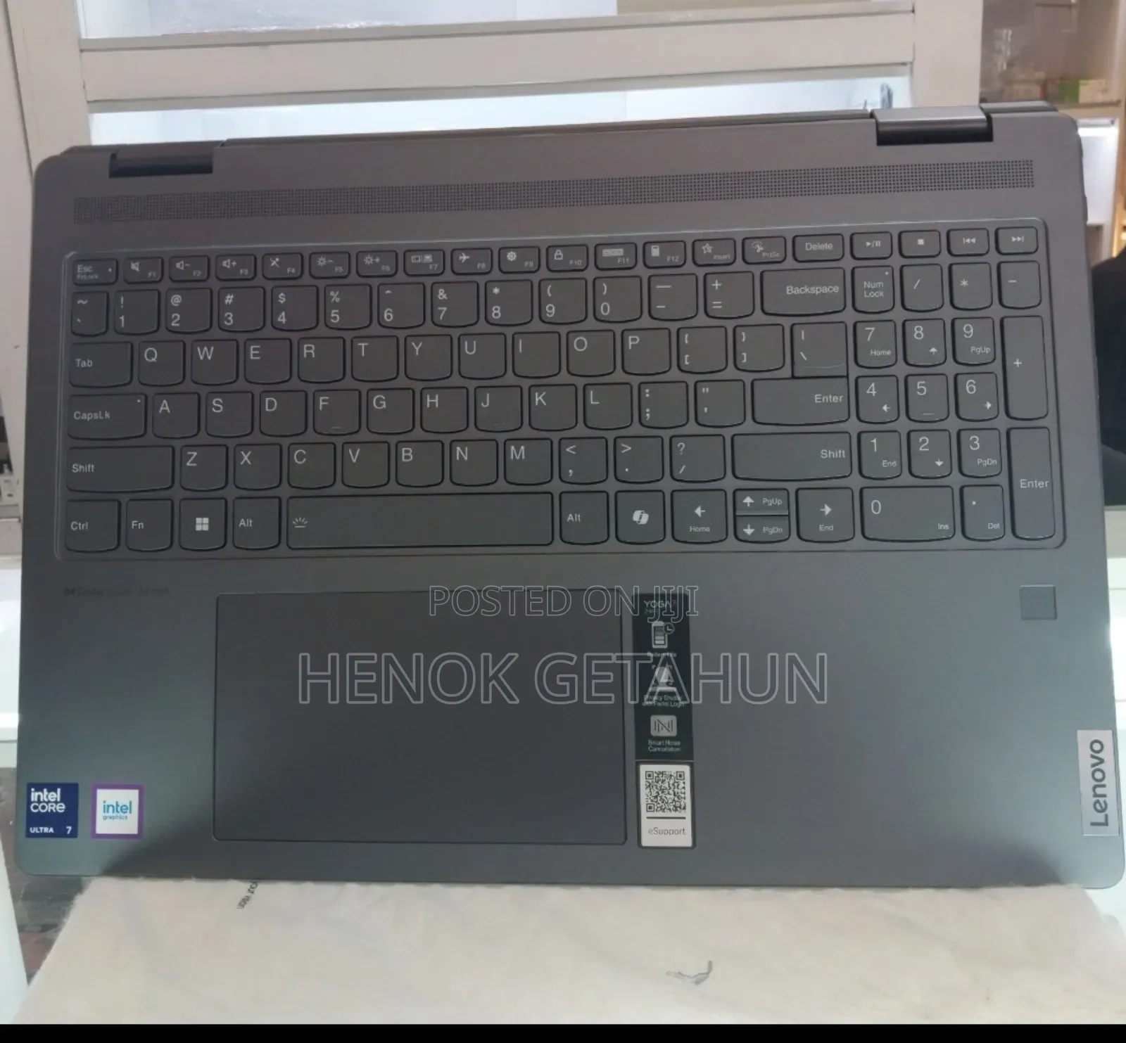 New Laptop Lenovo ThinkPad Yoga 16GB Intel Core I7 SSD 1T