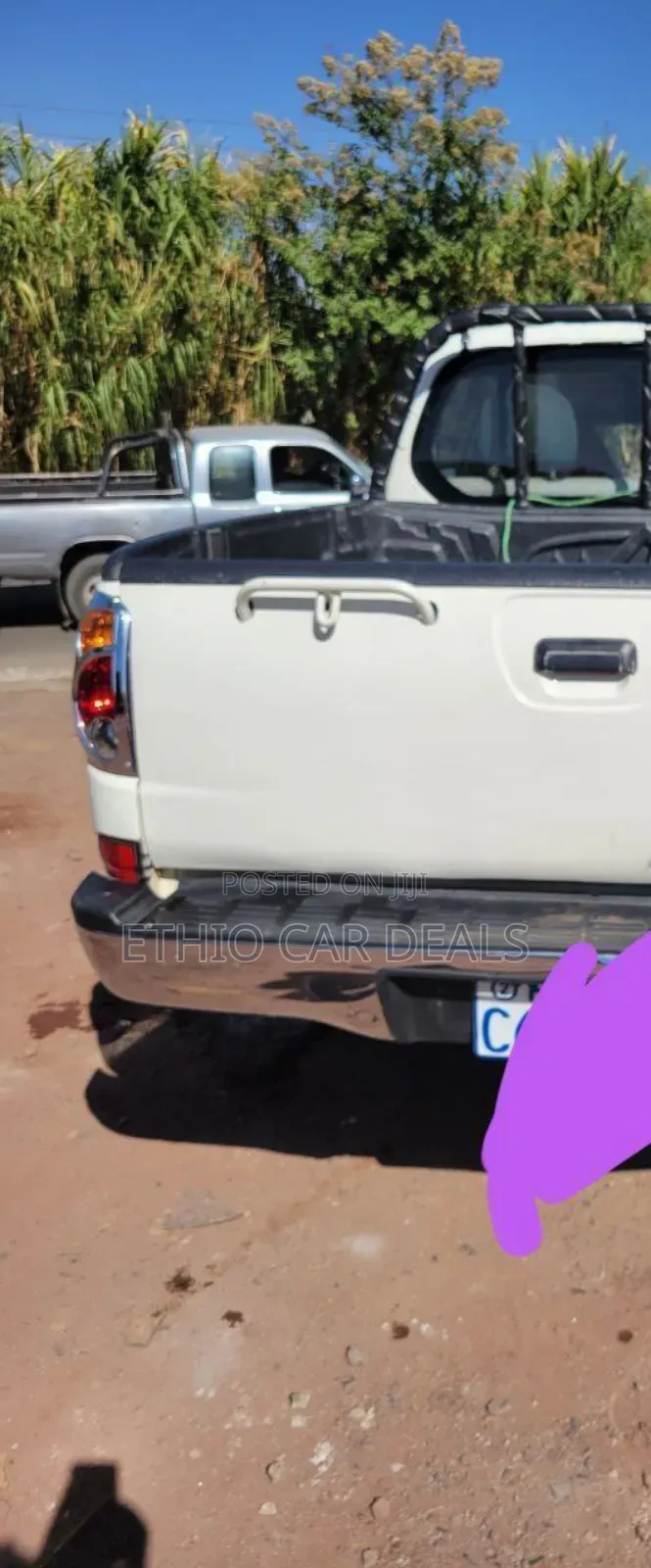 Mitsubishi L200 2010 White