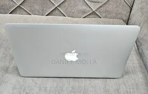 New Laptop Apple MacBook Air 2015 8GB Intel Core I5 SSD 128GB