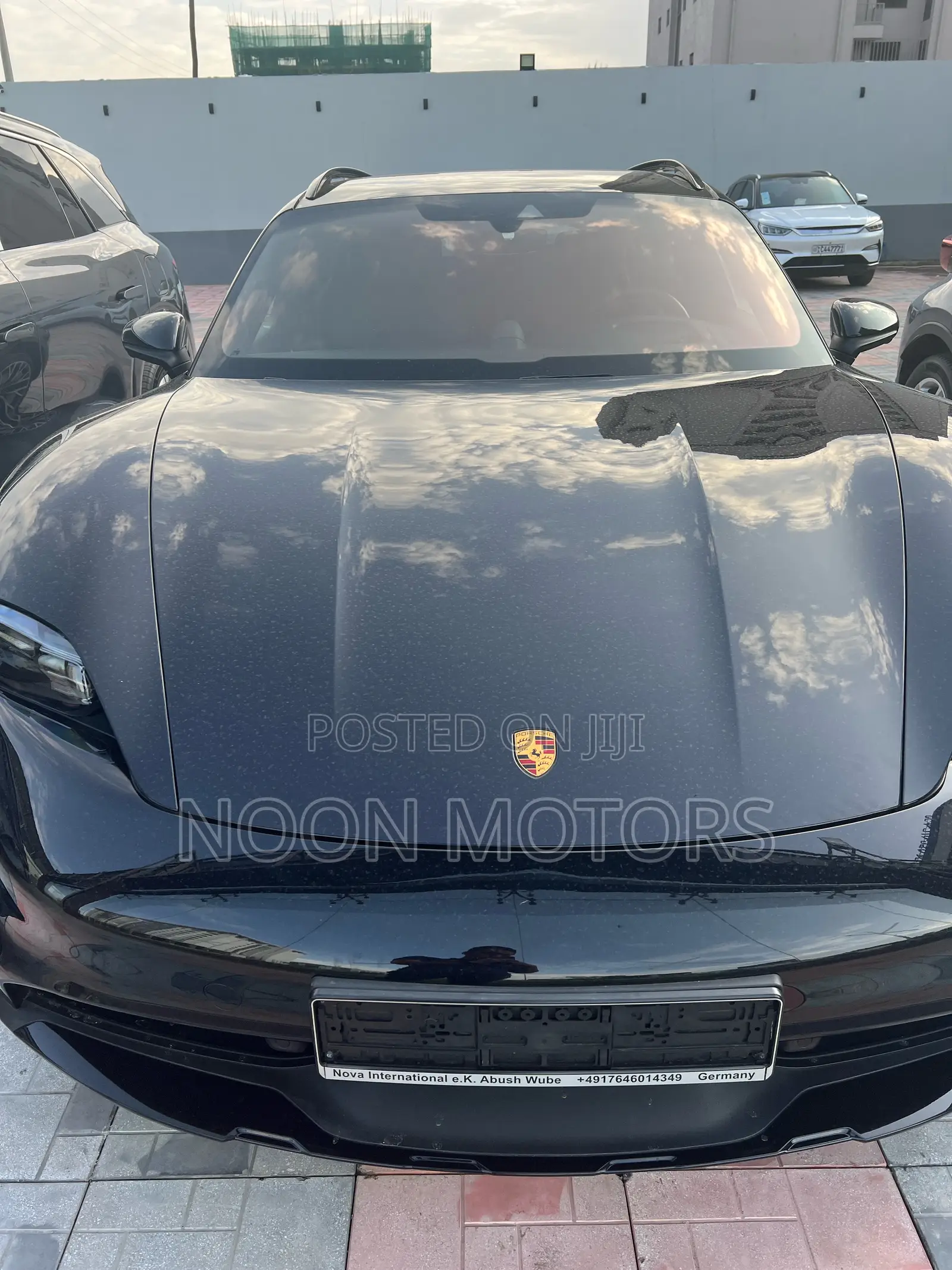 New Porsche Taycan Cross Turismo Turbo Cross Turismo AWD 2025 Black