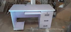 Office Table 150cm With Keyboard and Cpu Holder