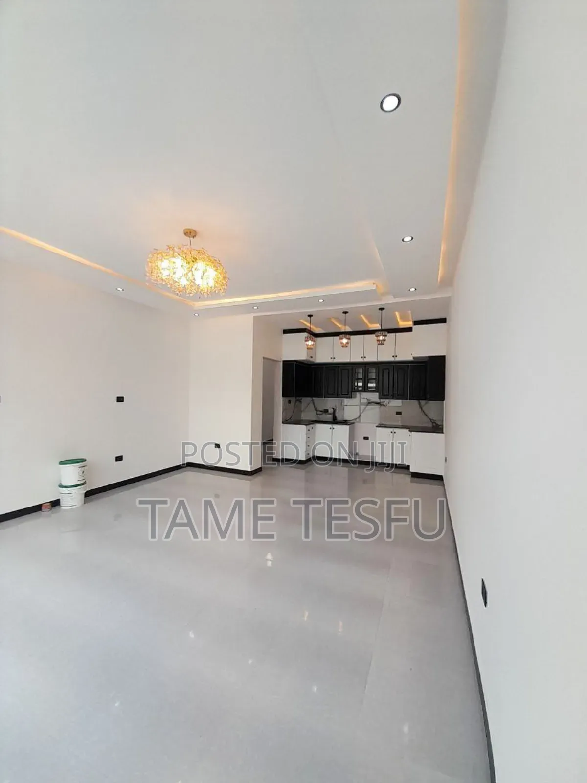 Furnished 6bdrm Villa in ሀያት ዞን ዉስጥ, Bole for sale