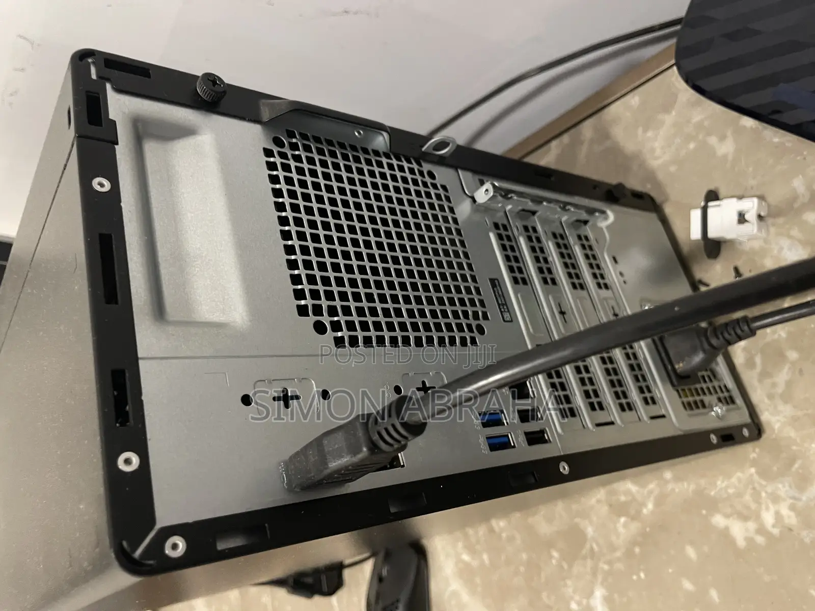 Desktop Computer Dell Optiplex 3000 MT 8GB Intel Core I3 SSD 500GB