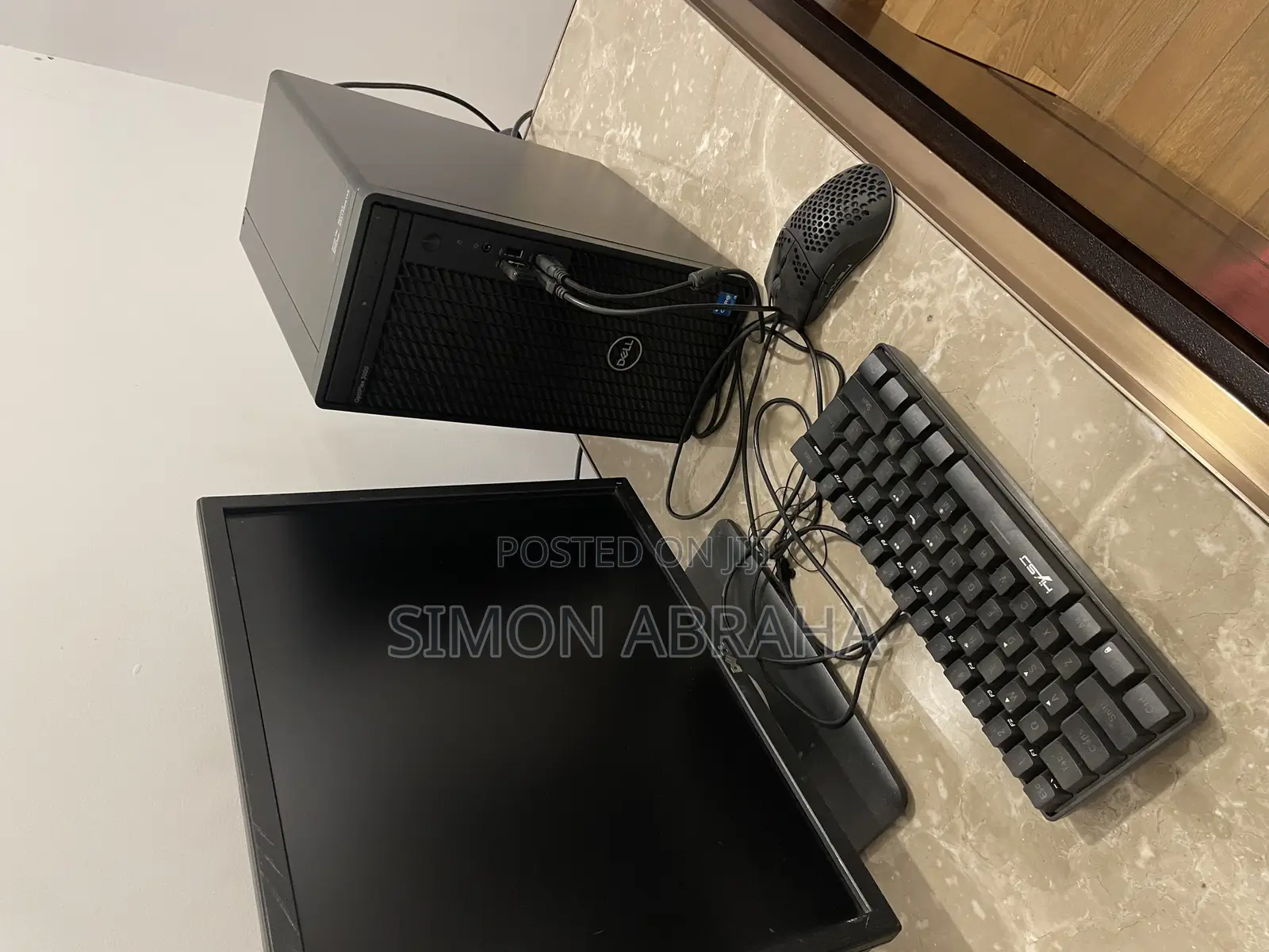 Desktop Computer Dell Optiplex 3000 MT 8GB Intel Core I3 SSD 500GB