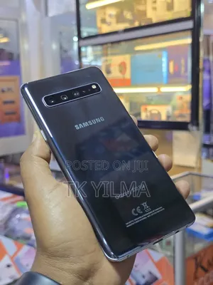 Samsung Galaxy S10 5G 256 GB Black