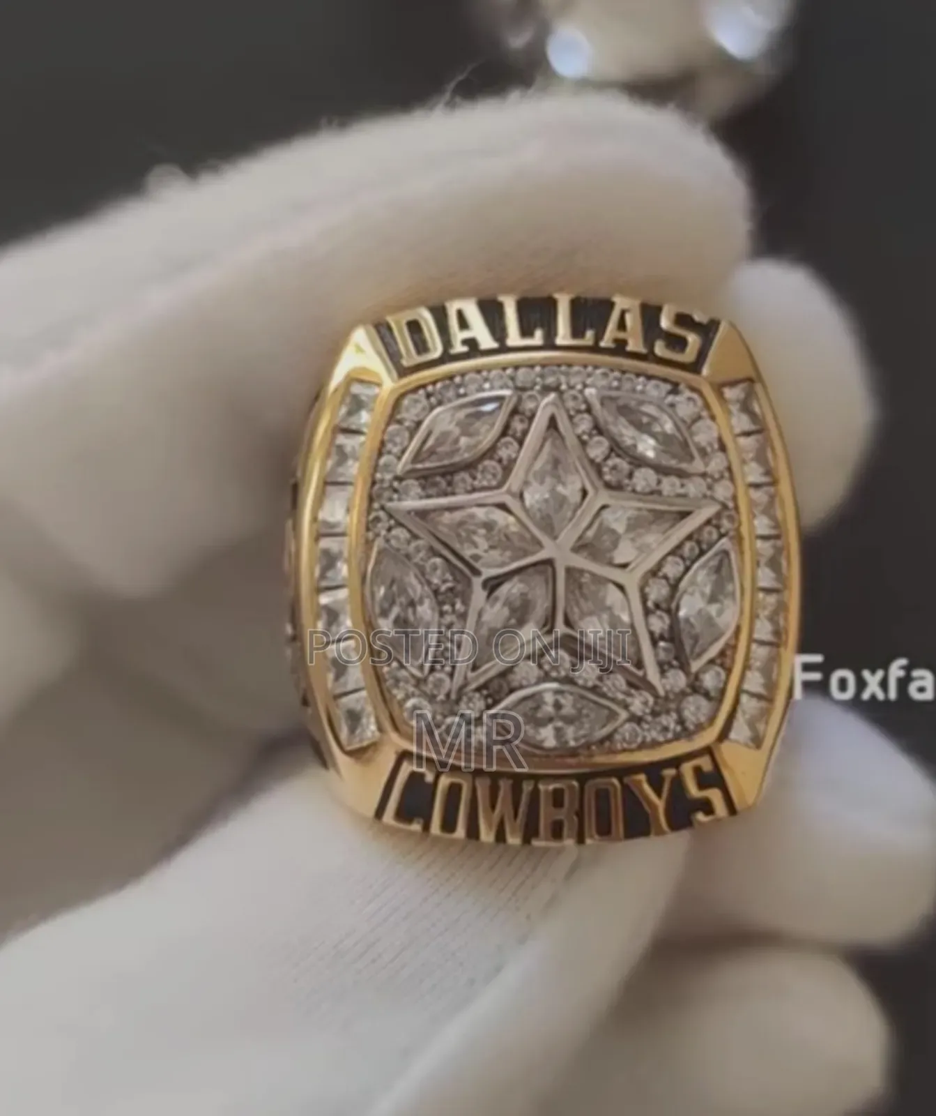 Fashionable NFL Ring