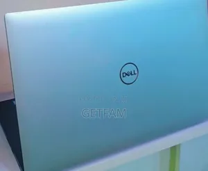New Laptop Dell XPS 15 24GB AMD Ryzen 7 SSD 1T