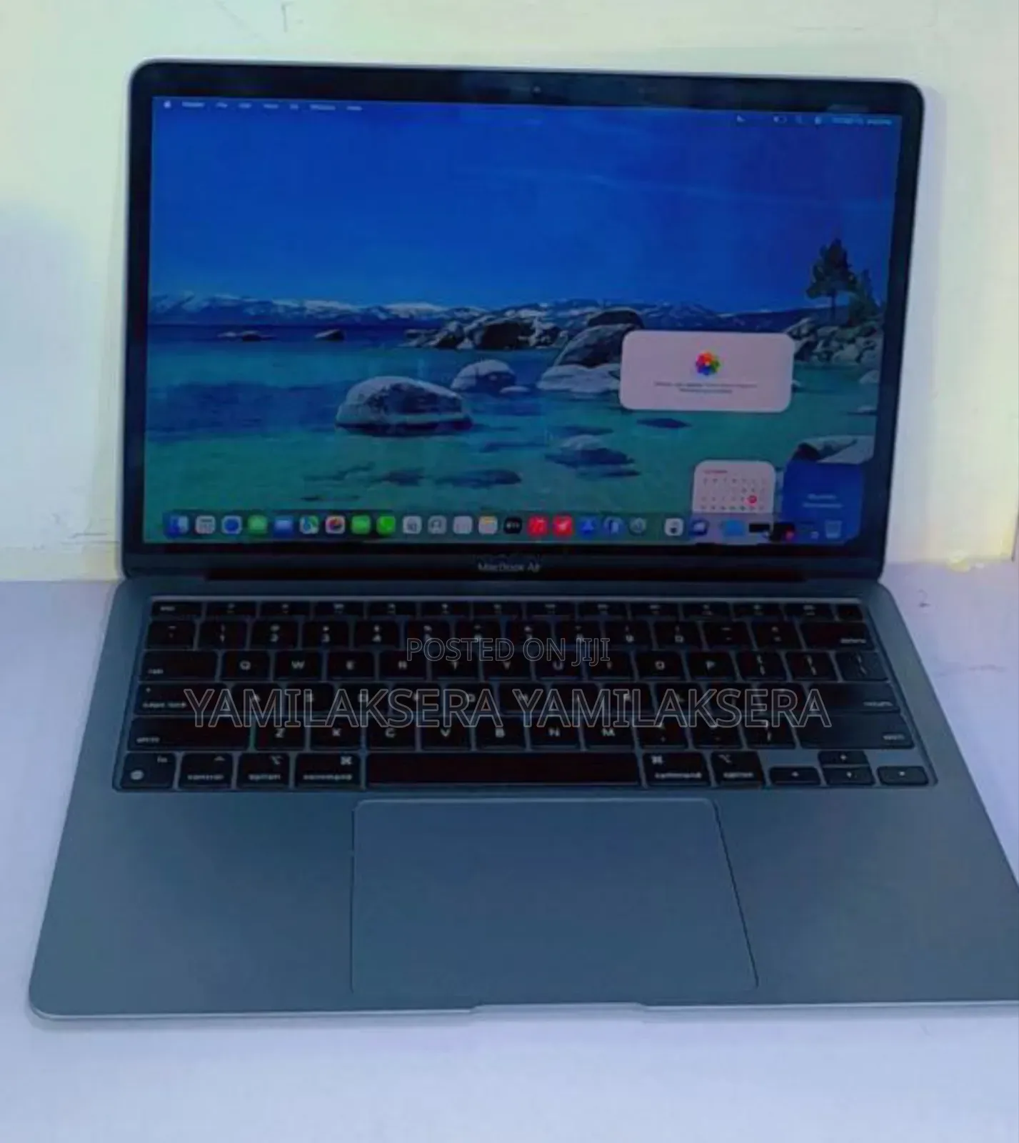 New Laptop Apple MacBook Air 2020 M1 8GB Apple M1 SSD 256GB