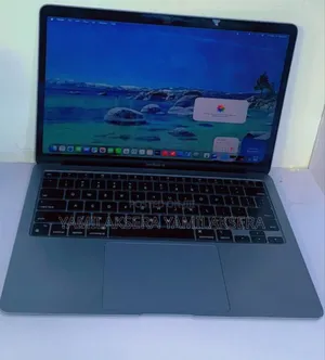 New Laptop Apple MacBook Air 2020 M1 8GB Apple M1 SSD 256GB