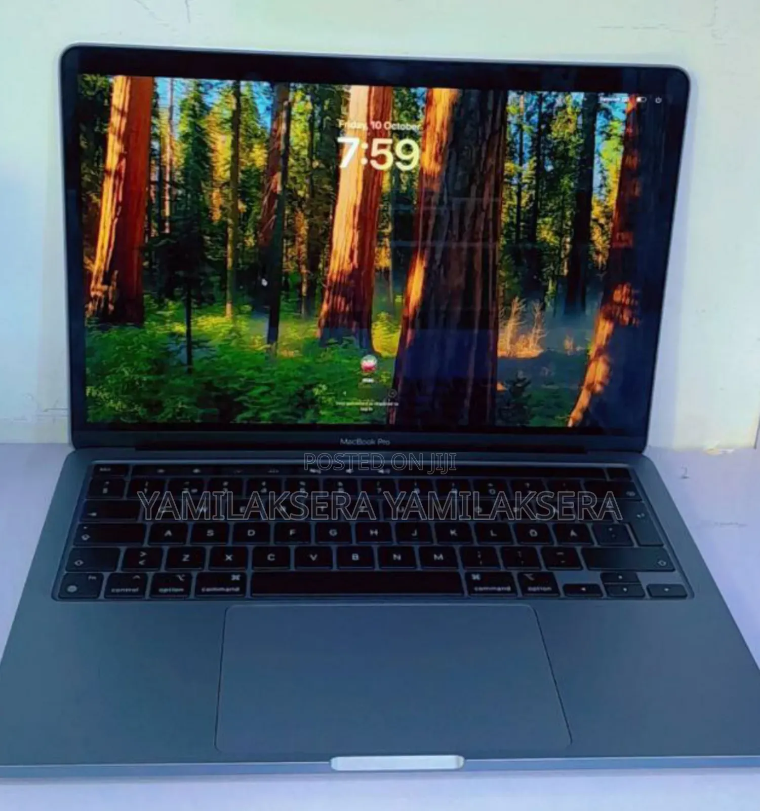 New Laptop Apple MacBook Pro M1 8GB Apple M1 SSD 512GB