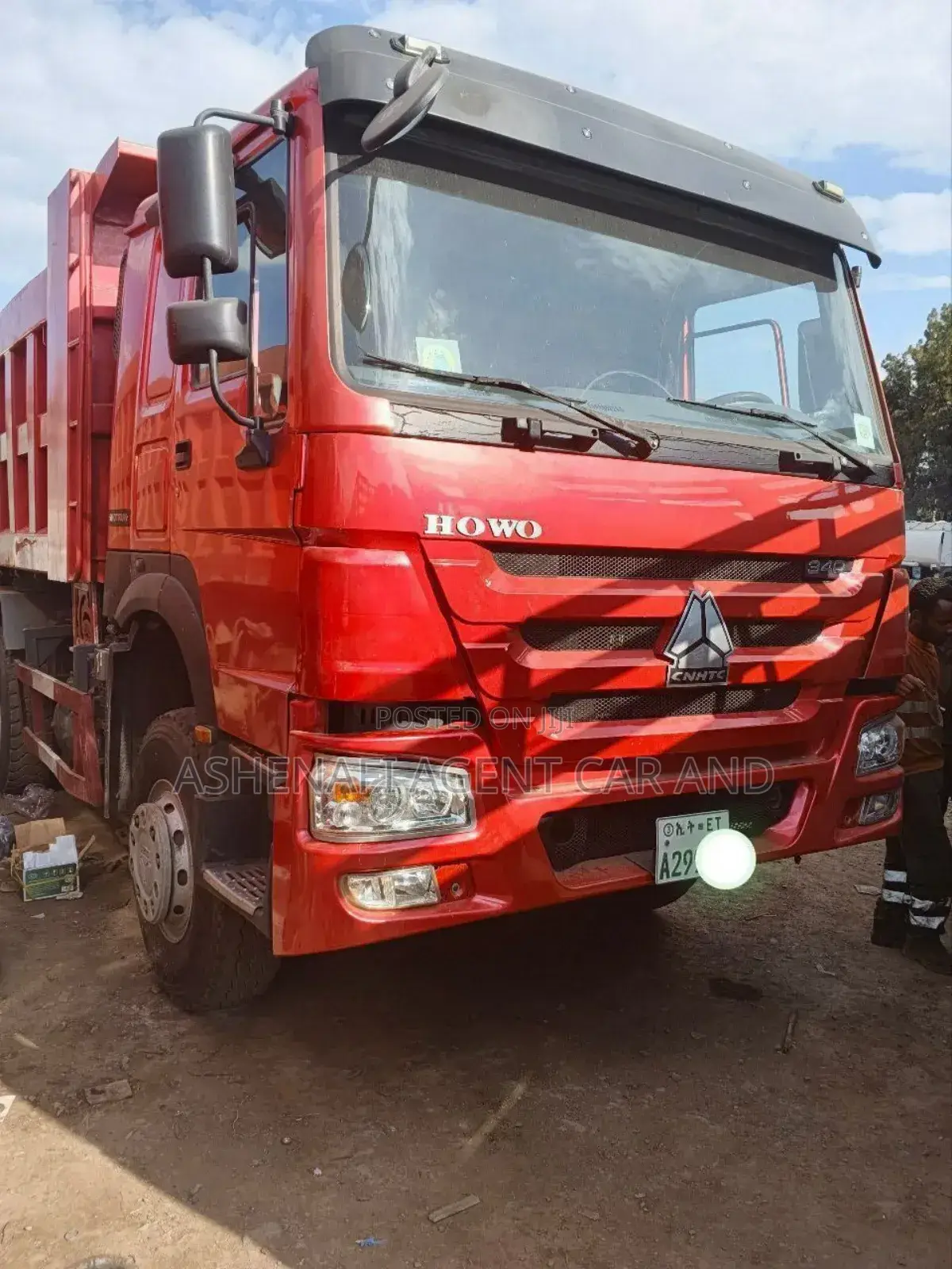 Sinotruk Howo 2023 Red