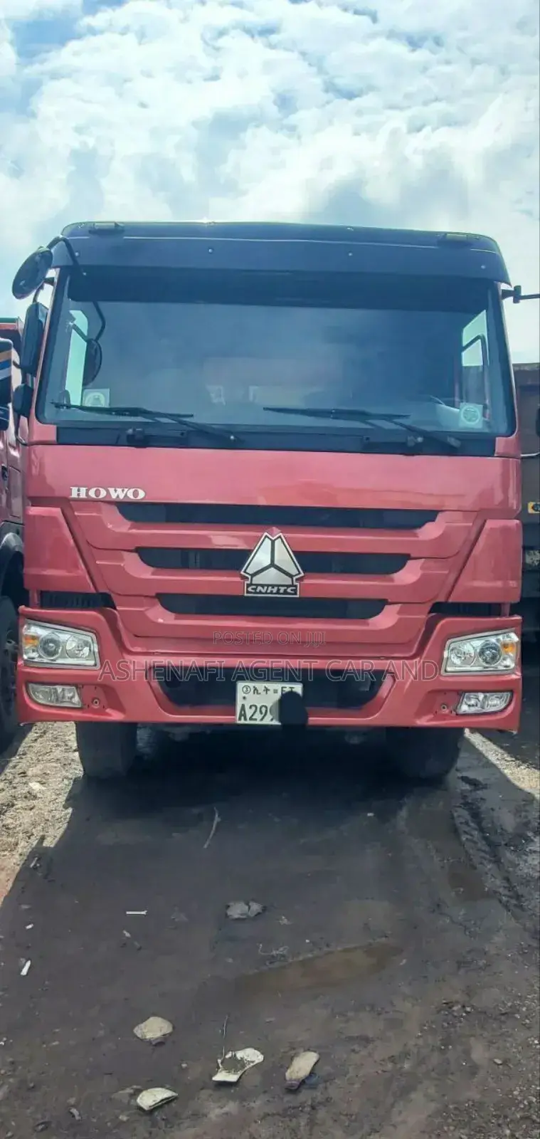 Sinotruk Howo 2023 Red