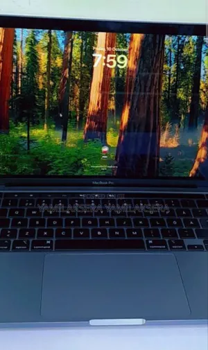 New Laptop Apple MacBook Pro M1 8GB Apple M1 SSD 512GB