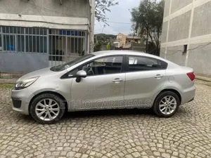 Photo - Kia Rio 2017 Silver