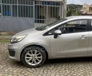 Kia Rio 2017 Silver