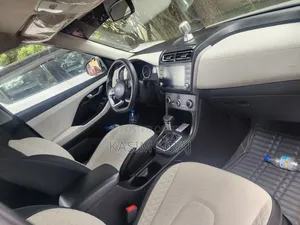 Hyundai Creta 2022 Silver