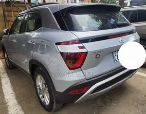 Hyundai Creta 2022 Silver