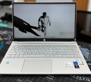 New Laptop HP Pavilion 15 16GB Intel Core I5 SSD 1T