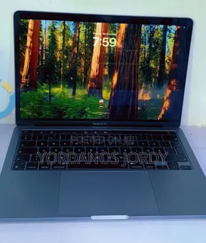 Photo - New Laptop Apple MacBook Pro M1 8GB Apple M1 SSD 512GB