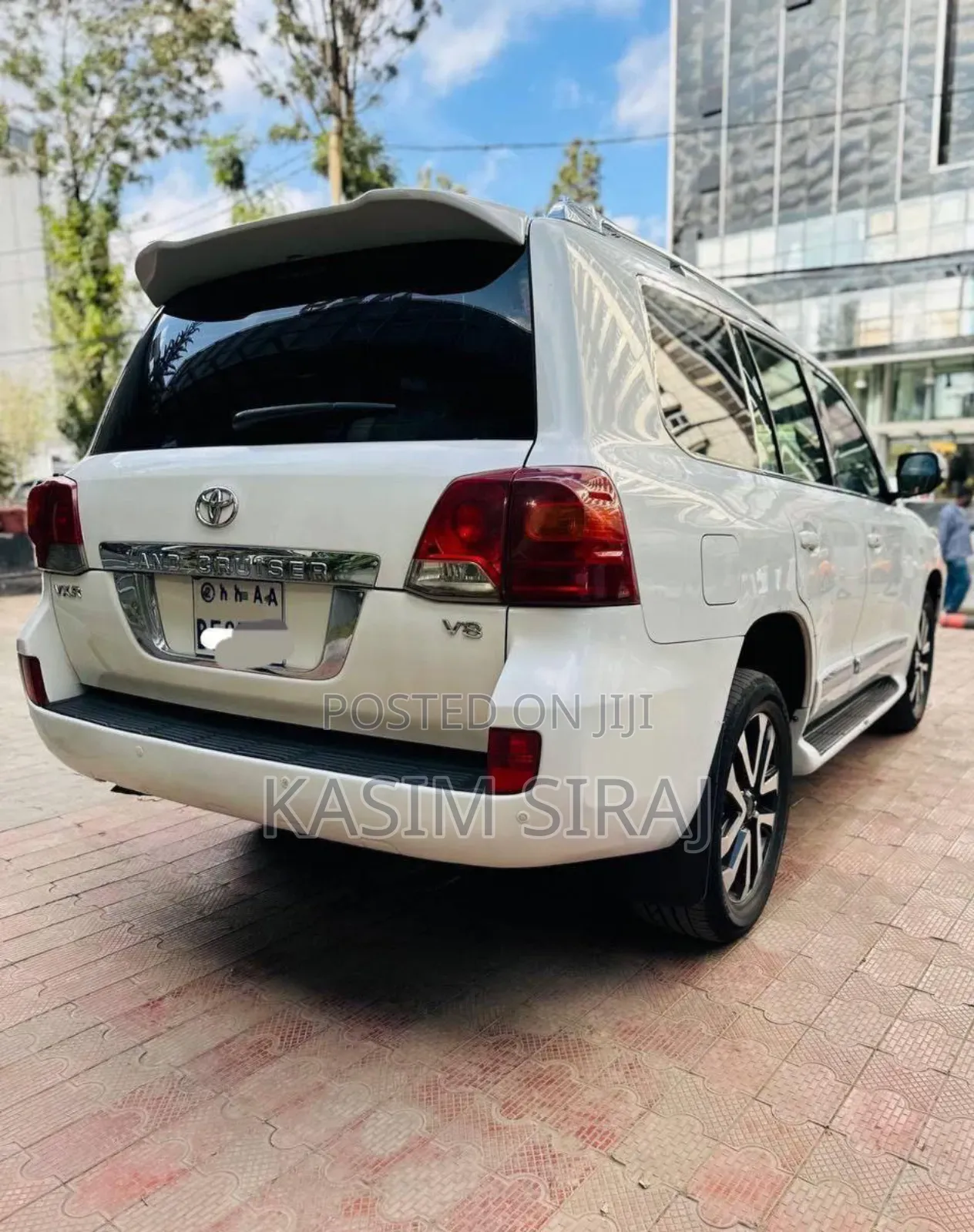 Toyota Land Cruiser 4.5 V8 GX-R 2012 White