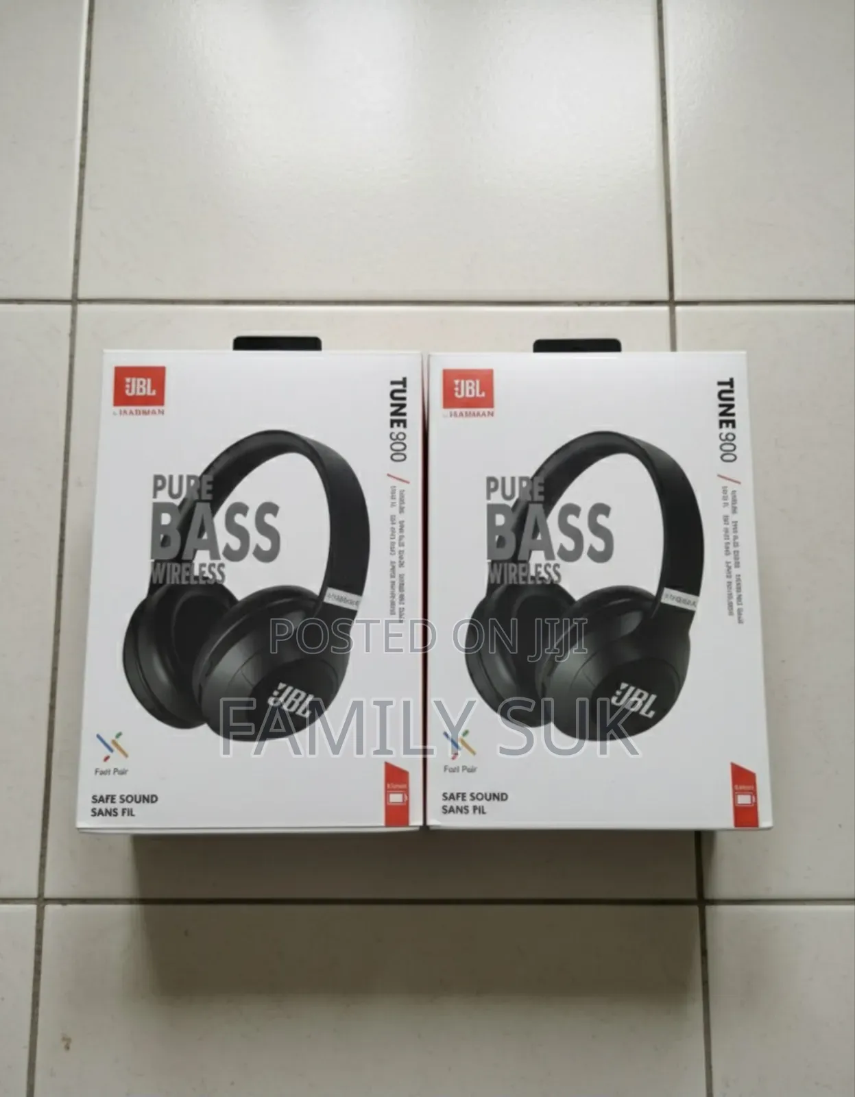 JBL 900 Level Up: Your Perfect Pair.