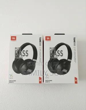 Photo - JBL 900 Level Up: Elevated Listening