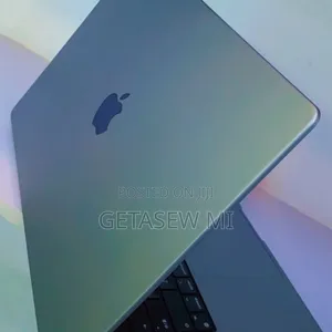 New Laptop Apple MacBook Pro 2023 M3 Pro 16GB Apple M2 SSD 1T
