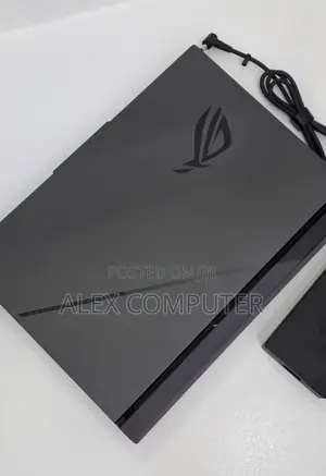 New Laptop Asus 16GB AMD Ryzen 9 SSD 1T