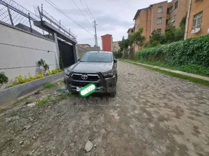 Toyota Hilux Revo Single Cab Deisel 2.8 AWD 2021 Gray