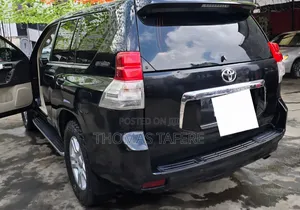 Toyota Land Cruiser 2013 Black