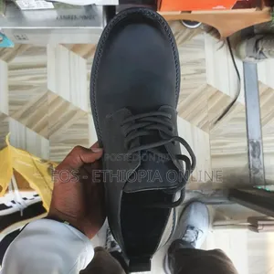 Classic Black Chunky Derby Shoe [On Hand]