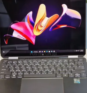 Photo - New Laptop HP Spectre 13 16GB Intel Core i7 SSD 2T