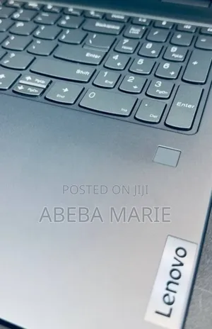 New Laptop Lenovo Yoga 7i 16GB Intel Core I7 SSD 512GB