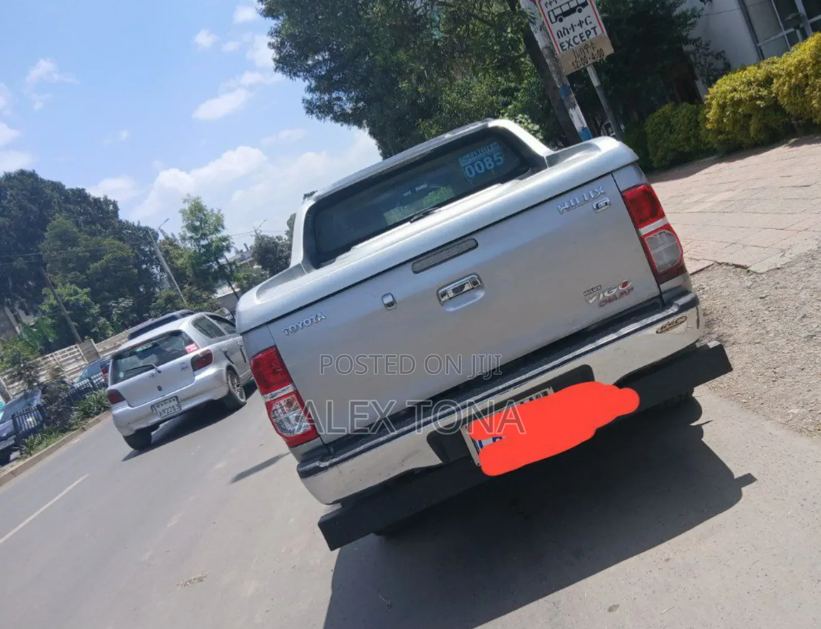 Toyota Hilux 2015 Silver