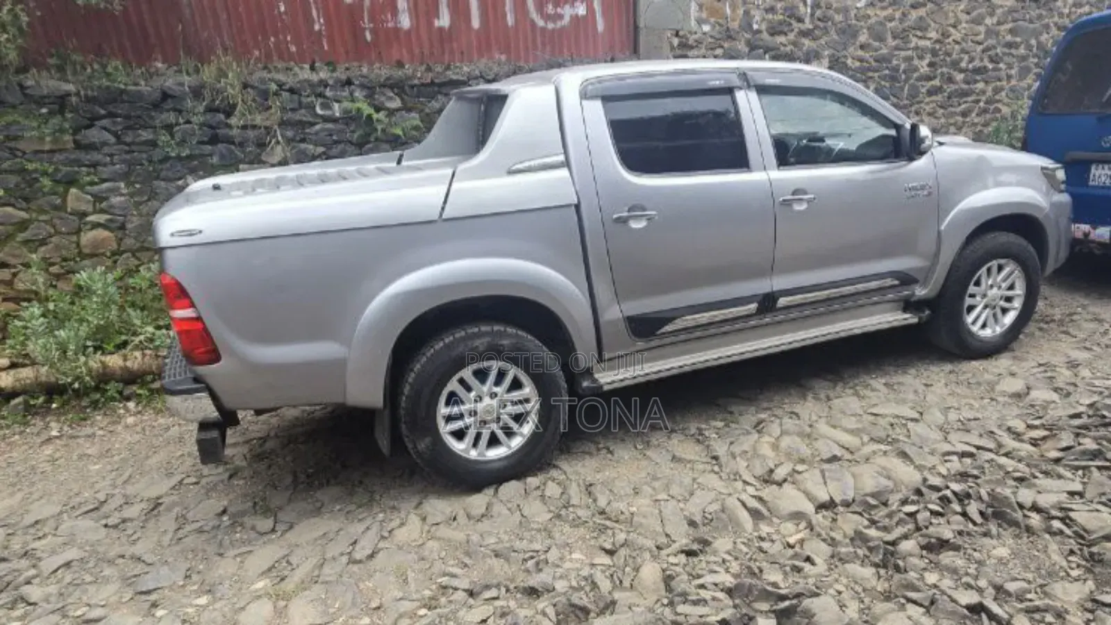 Toyota Hilux 2015 Silver