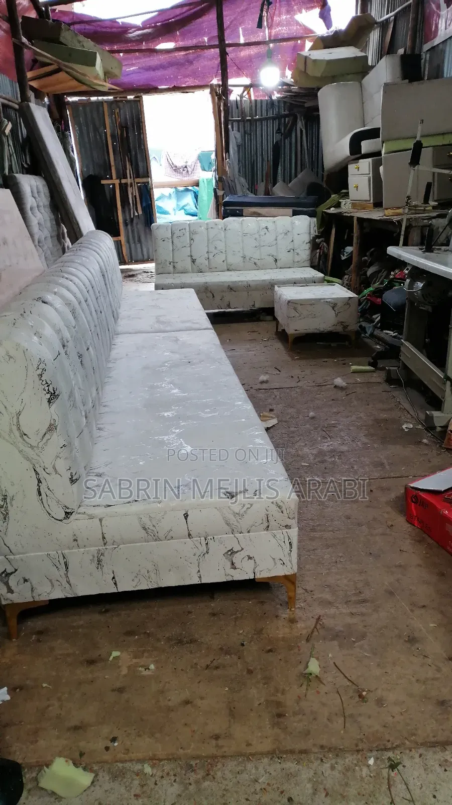 Sabrin Arabian Mejlis Aluminium Leg