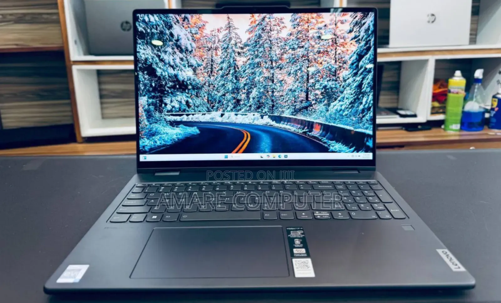 New Laptop Lenovo Yoga 7i 16GB Intel Core I7 SSD 1T