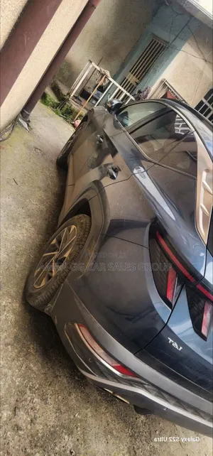 Hyundai Tucson 2022 Blue